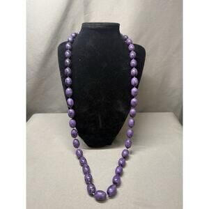 Vintage Purple Beaded Necklace Marbled Plastic Oval Beads Silver Tone Clasp